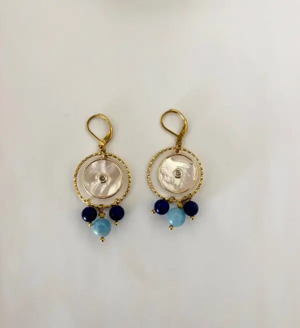 boucles d'oreille dorés en nacre avec une aigue-marine-massage et plénitude
